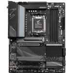 Gigabyte X670 AORUS ELITE AX ATX Motherboard Ryzen 7000 Socket AM5 LGA1718 4 x DDR5 DIMM Slots Max 128GB Supported